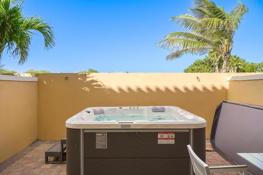 Вілла Special House In Gold Coast With Private Jacuzzi Palm Beach Екстер'єр фото