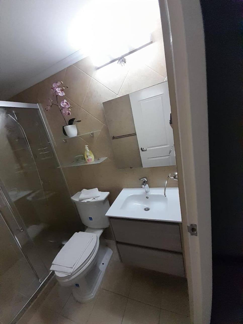 Вілла Special House In Gold Coast With Private Jacuzzi Palm Beach Екстер'єр фото