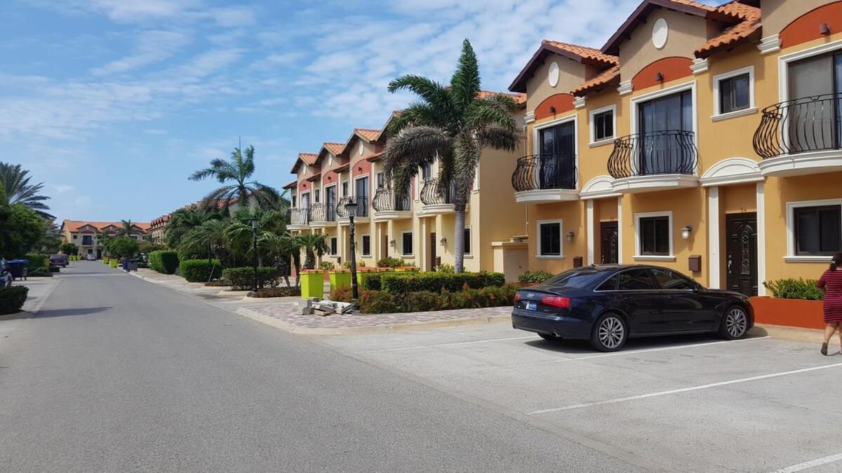 Вілла Special House In Gold Coast With Private Jacuzzi Palm Beach Екстер'єр фото